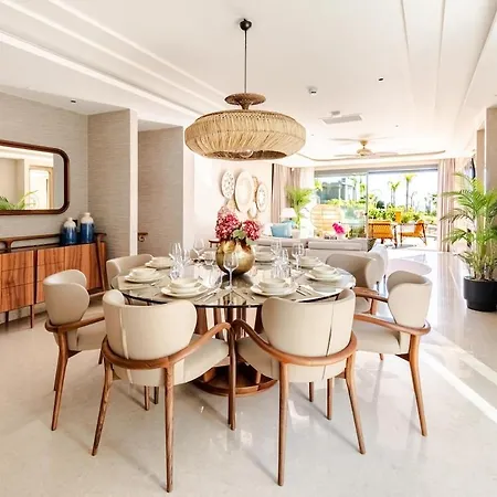 Stylish Beachfront With Pool Gym Sauna Seaview Villa