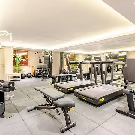 别墅 Stylish Beachfront With Pool Gym Sauna Seaview