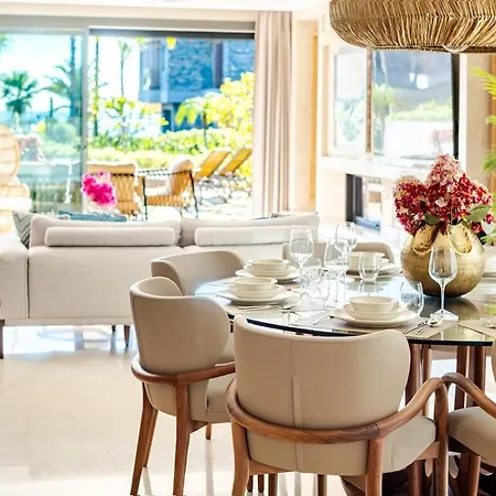 别墅 Stylish Beachfront With Pool Gym Sauna Seaview