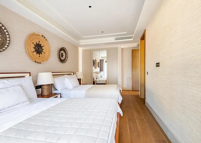 Stylish Beachfront With Pool Gym Sauna Seaview Vila Bodrum