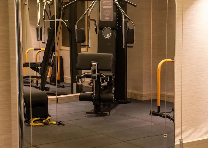 Stylish Beachfront With Pool Gym Sauna Seaview Vila