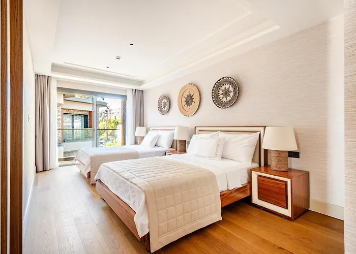 Willa Stylish Beachfront With Pool Gym Sauna Seaview Bodrum